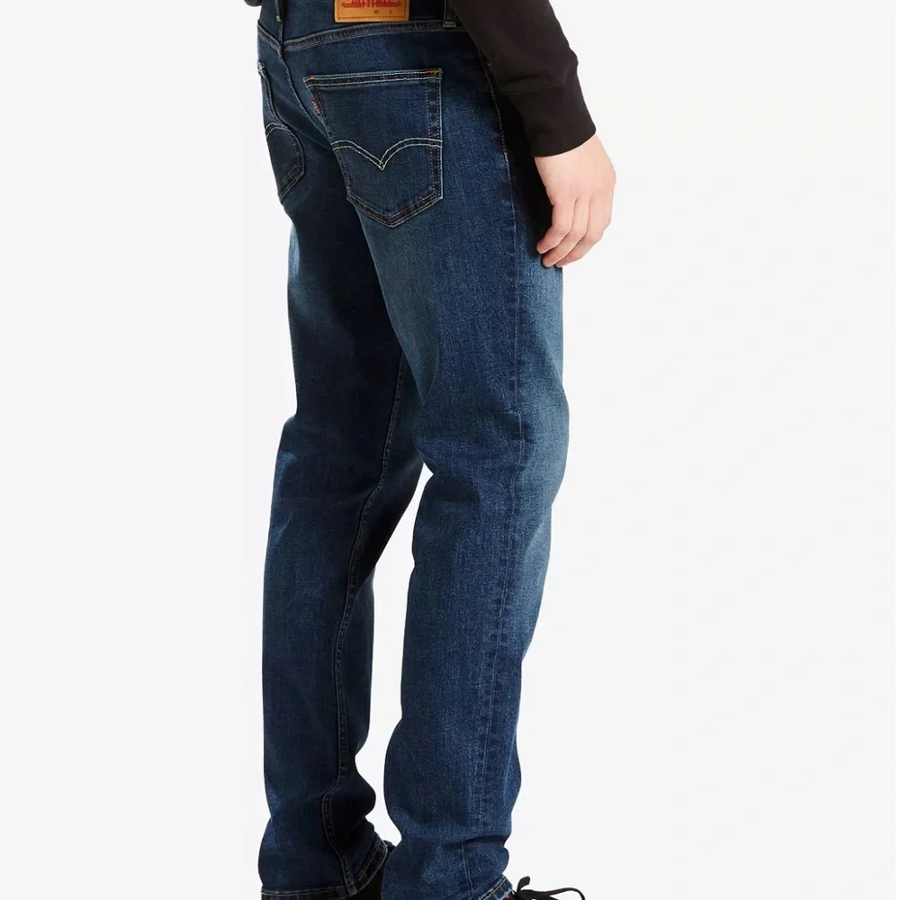 Levi’s 511 Slim, 38x32, medium dark wash